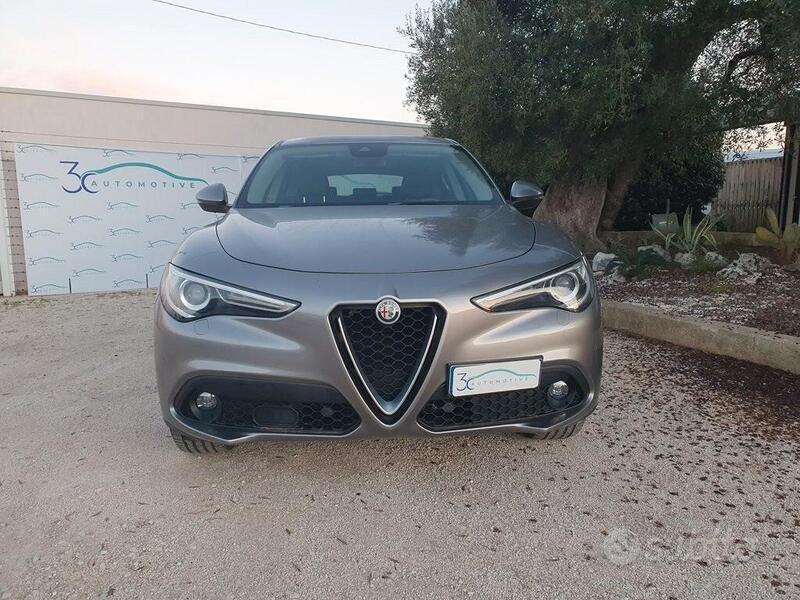 Usato 2018 Alfa Romeo Stelvio 2.1 Diesel 210 CV (29.500 €)