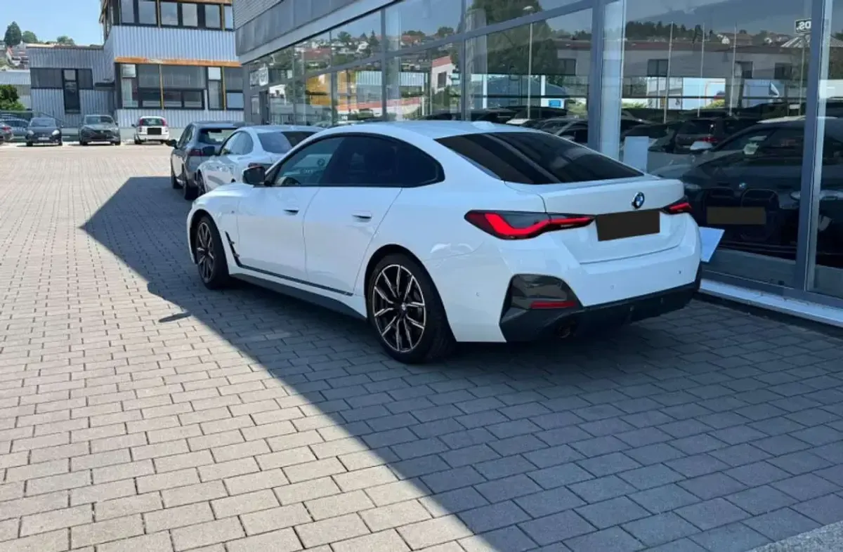 Usata BMW 430 M Sport 245 CV (180 kW) 2024 Bianco Coupé