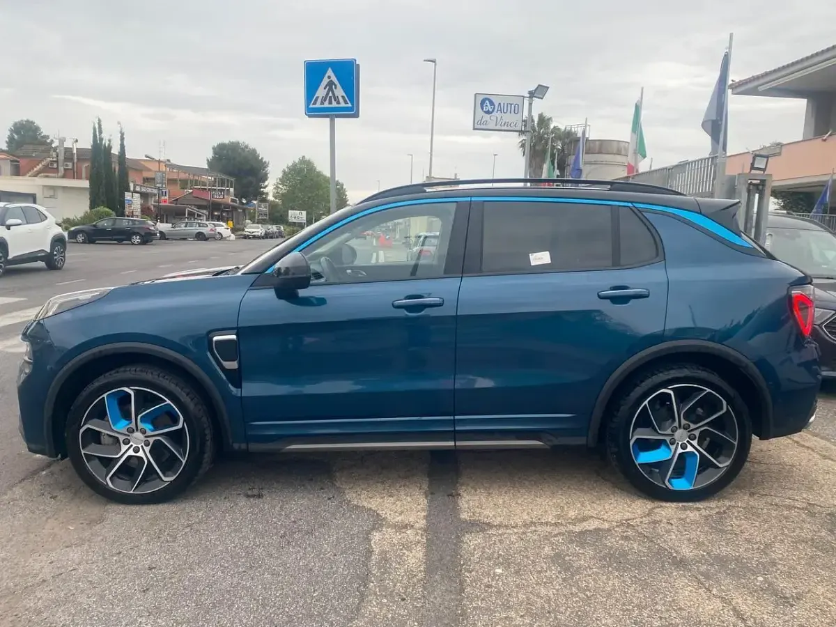 Usata Lynk & Co 01 179 CV (131 kW) 2023 Blu SUV