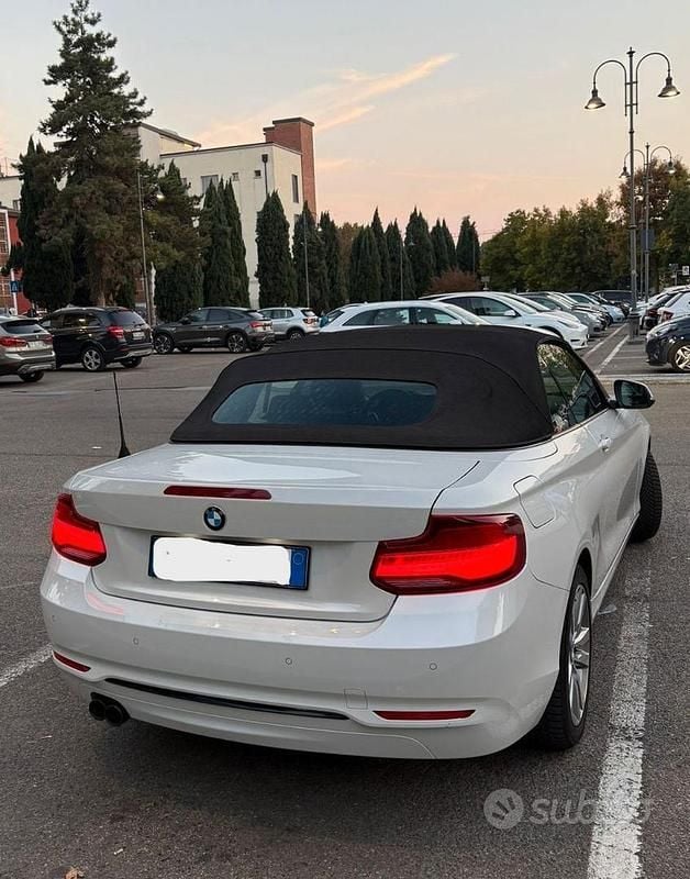 Usata BMW 220 Advantage 190 CV (139 kW) 2023 Bianco Cabrio