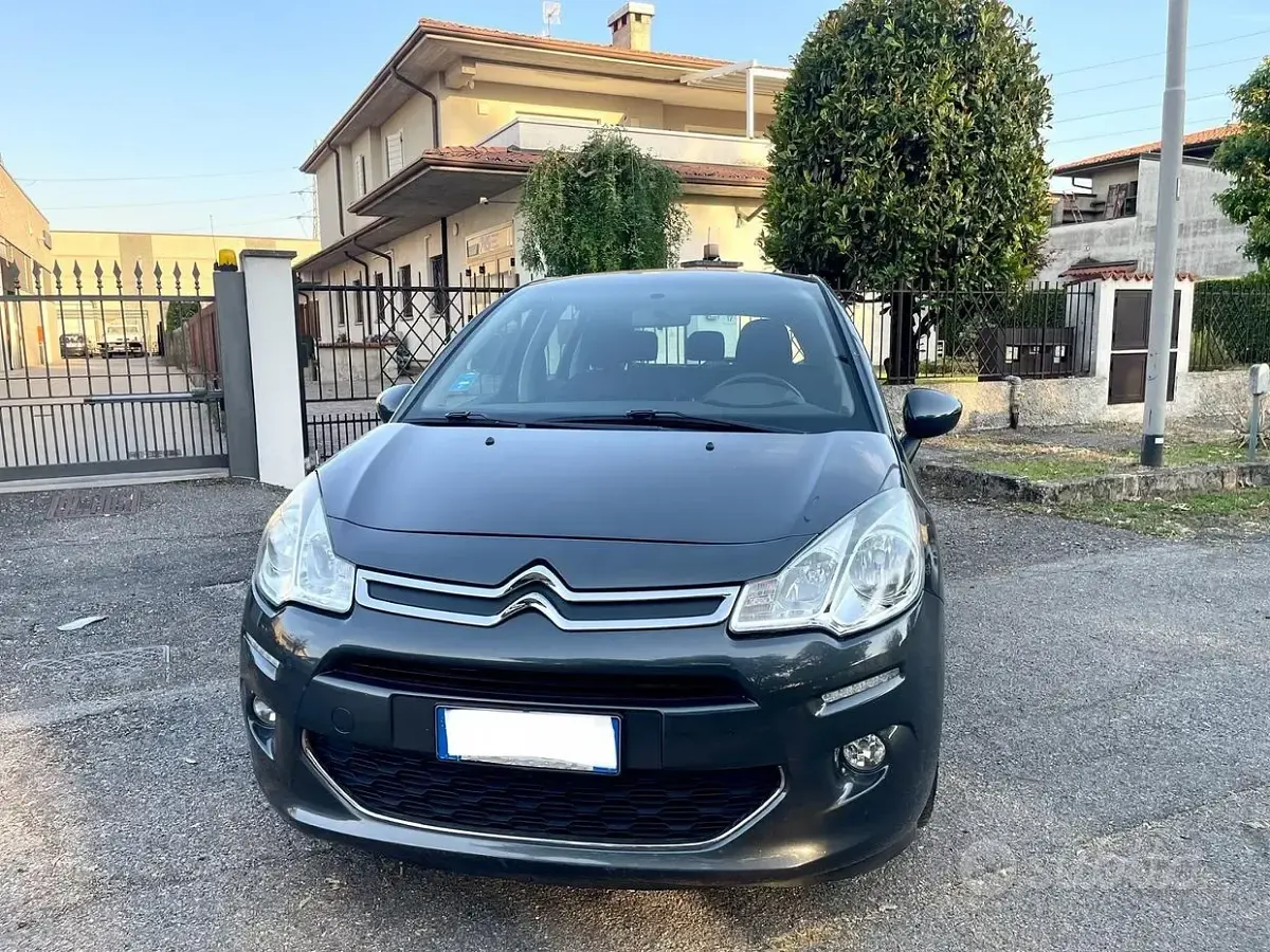 Usata Citroën C3 Exclusive 82 CV (60 kW) 2014 Grigio Berlina
