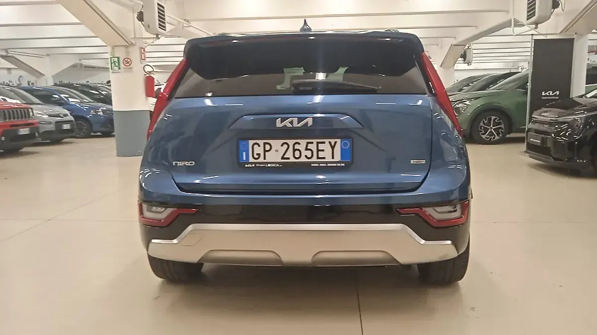 Usata Kia Niro 105 CV (77 kW) 2023 Mineral blue SUV
