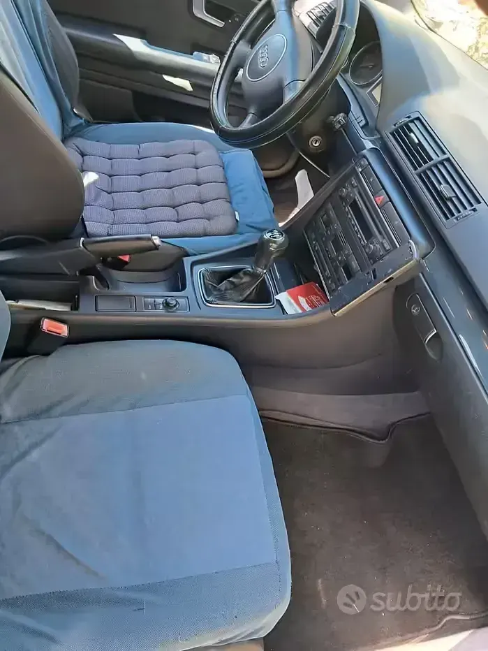 Usata Audi A4 116 CV (85 kW) 2007 Blu Station wagon