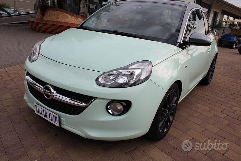 Usata Opel Adam Rocks Rocks 70 CV (51 kW) 2017 Verde Utilitaria
