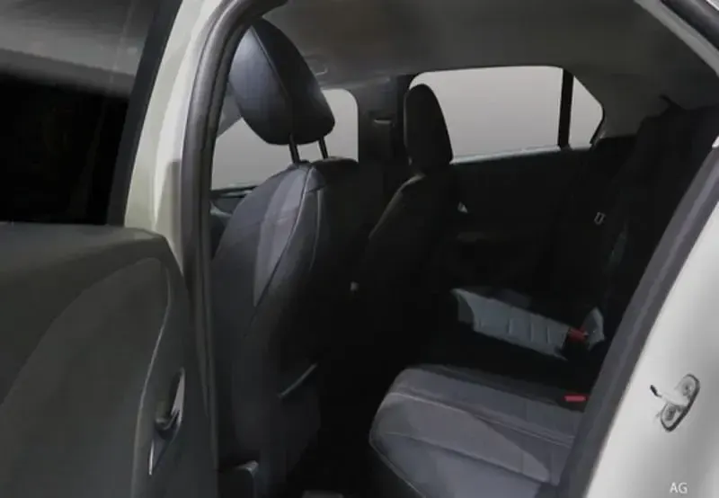 Usata Opel Corsa S 101 CV (74 kW) 2023 Argento Utilitaria