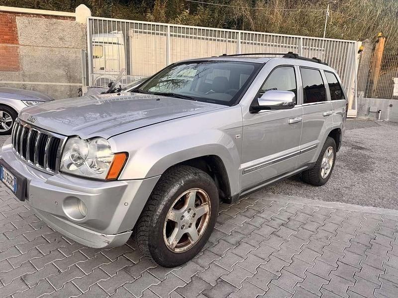 Usata Jeep Grand Cherokee Limited 218 CV (160 kW) 2007 Grigio SUV