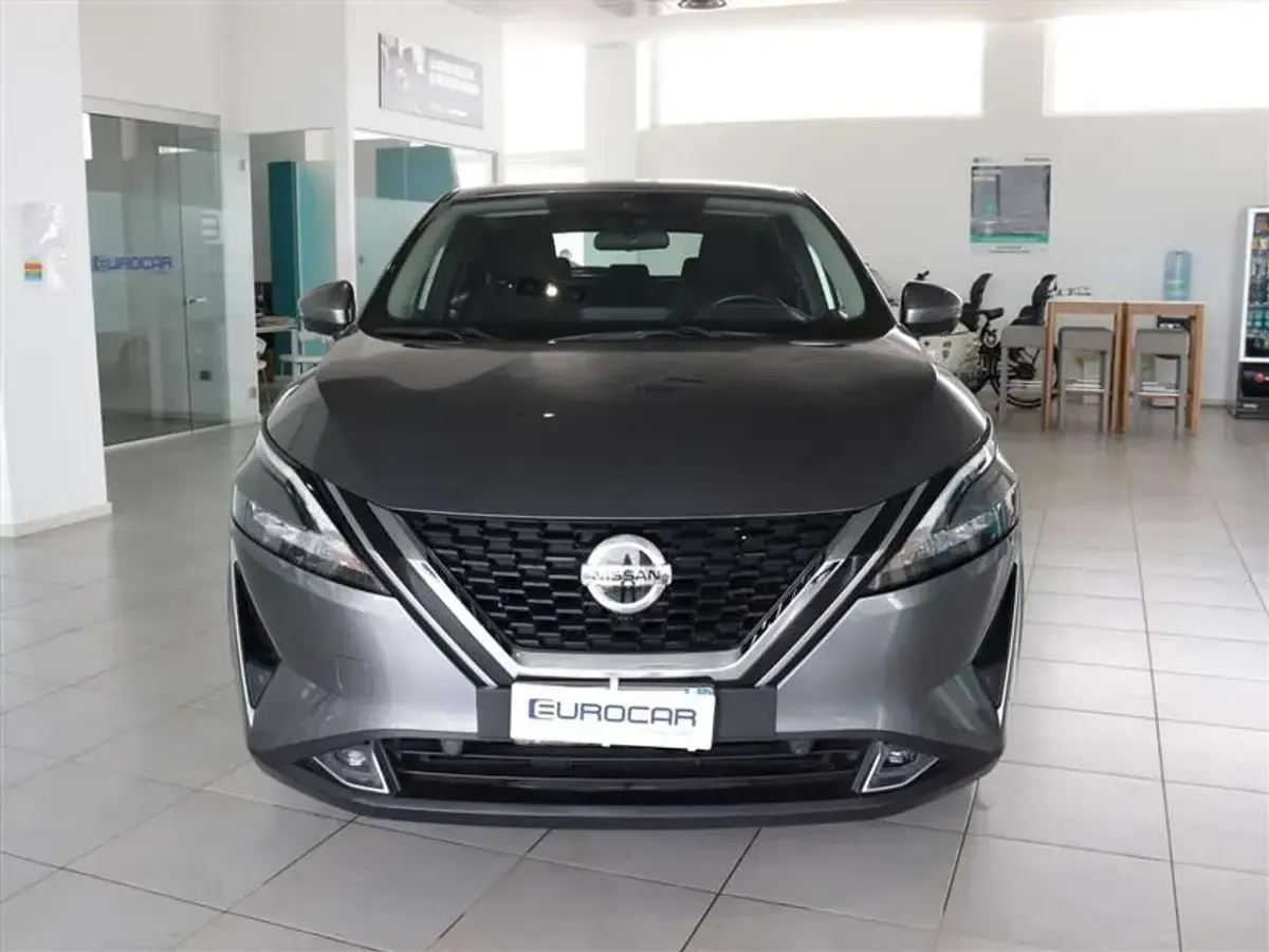 Usata Nissan Qashqai 158 CV (116 kW) 2022 Grigio / gray SUV