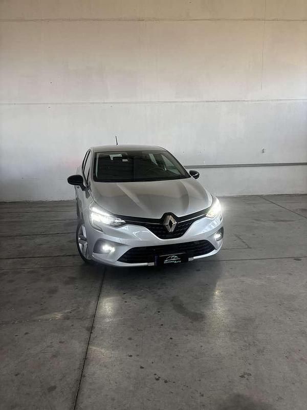 Usata Renault Clio V Business 91 CV (66 kW) 2022 Argento Berlina