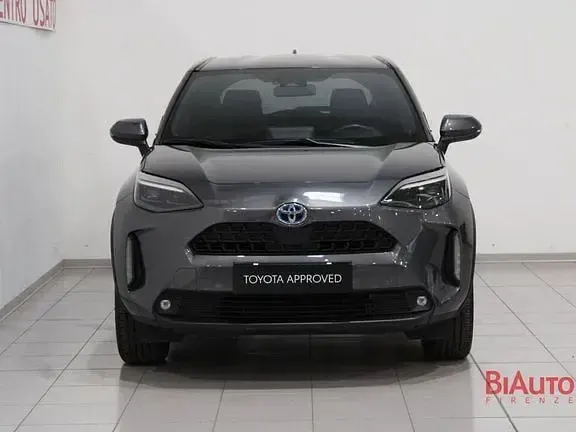 Usata Toyota Yaris Cross Trend 116 CV (85 kW) 2022 Grigio SUV