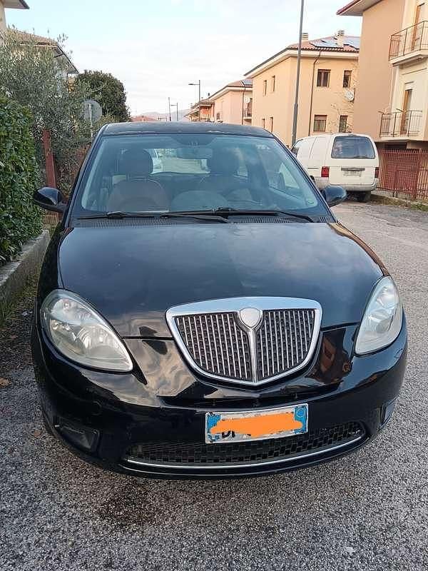 Usata Lancia Ypsilon 75 CV (55 kW) 2007 Utilitaria