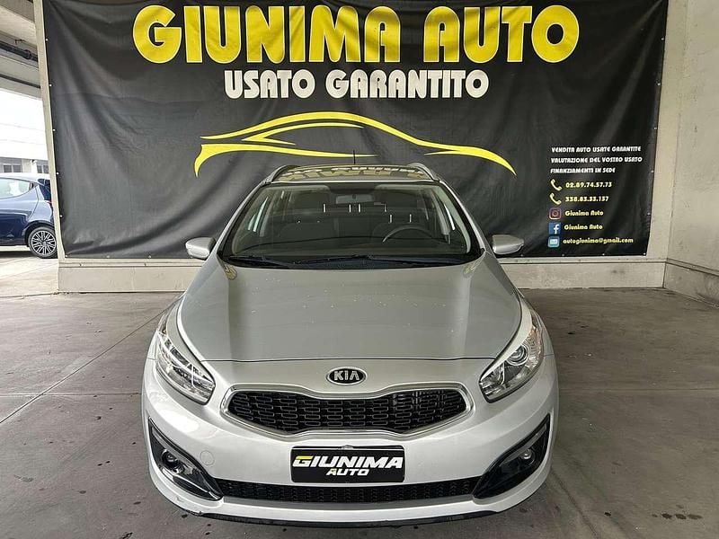 Usata Kia Ceed 110 CV (80 kW) 2016 Argento Utilitaria