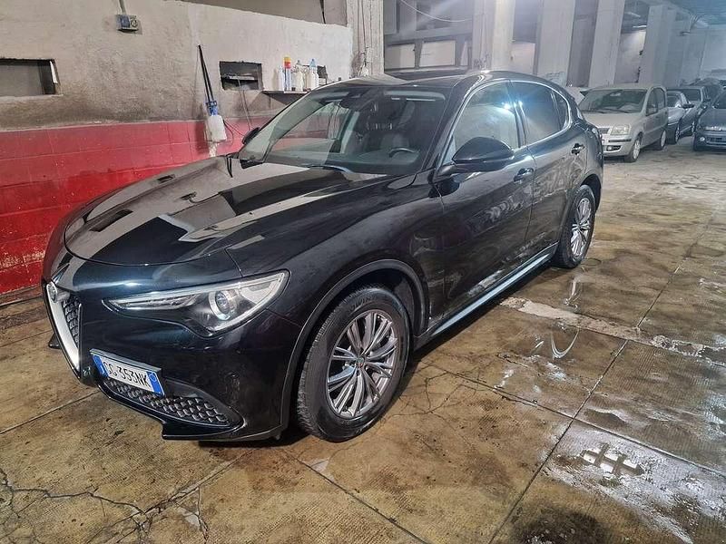 Usata Alfa Romeo Stelvio Tech Edition 190 CV (139 kW) 2020 SUV