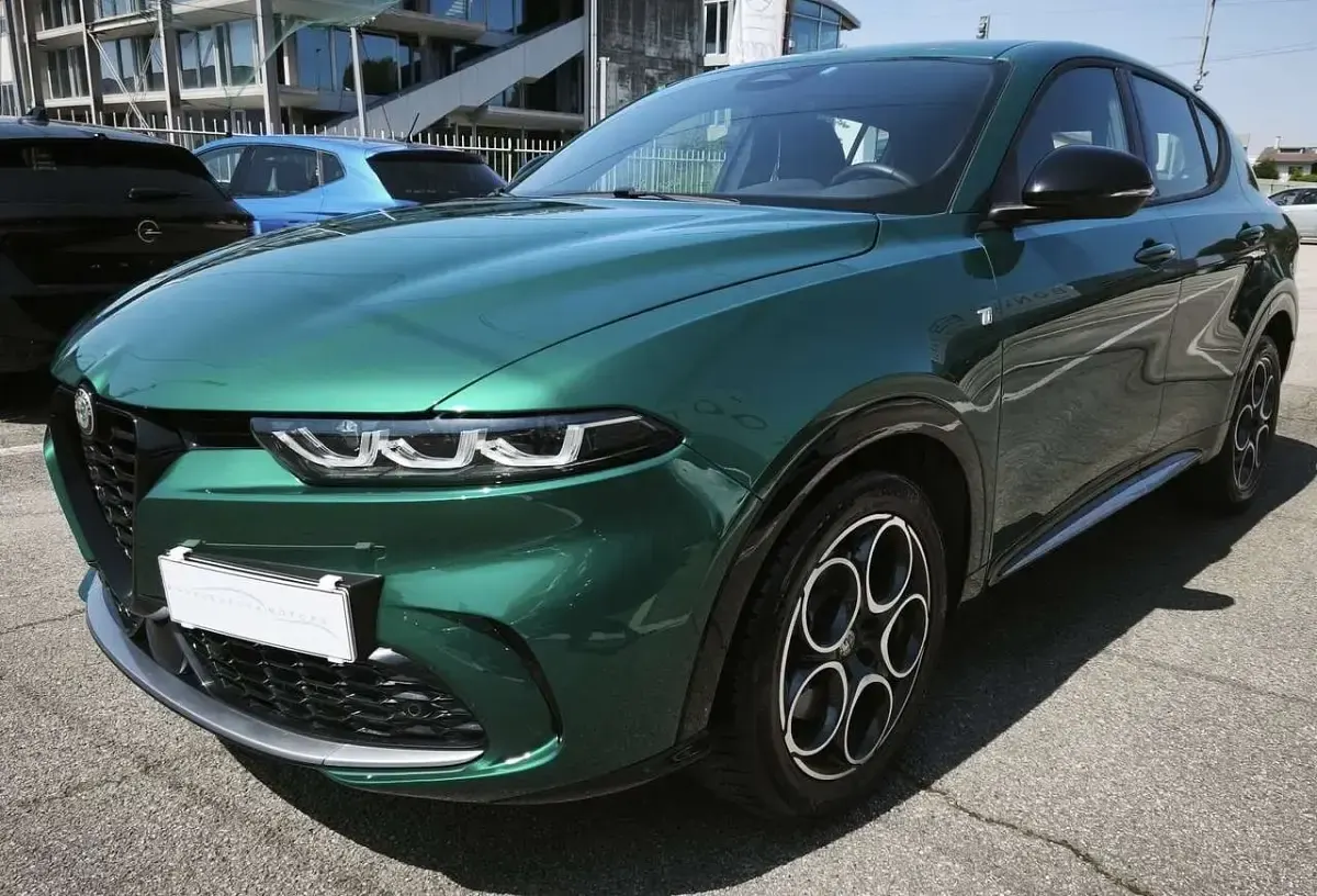 Usata Alfa Romeo Tonale Ti 160 CV (117 kW) 2023 Verde SUV