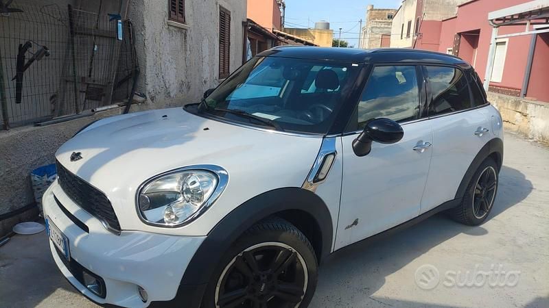 Usata Mini Countryman 2011 Bianco SUV
