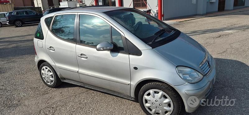 Usata Mercedes A170 95 CV (69 kW) 2004 Grigio Berlina