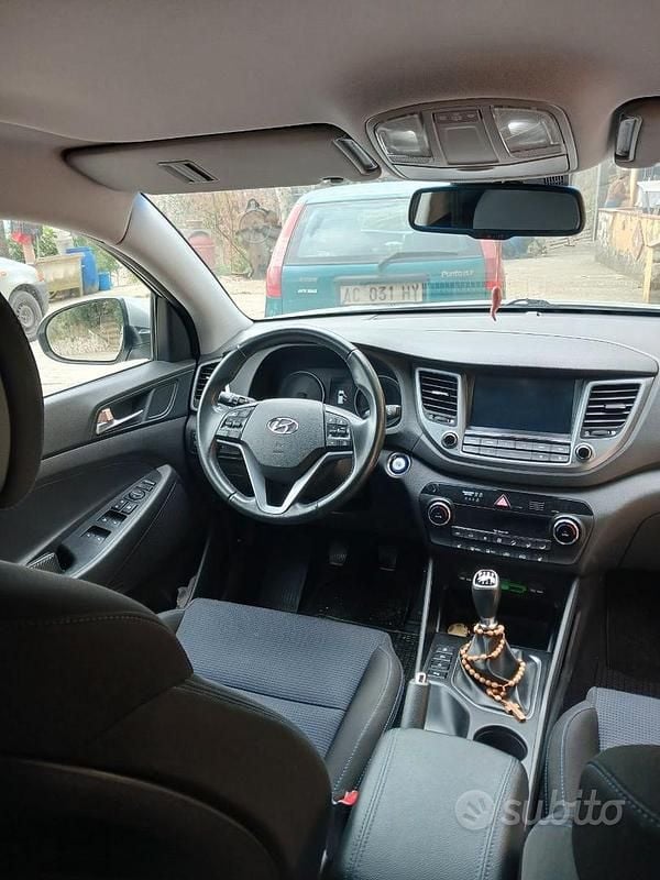 Usata Hyundai Tucson 2017 Grigio SUV