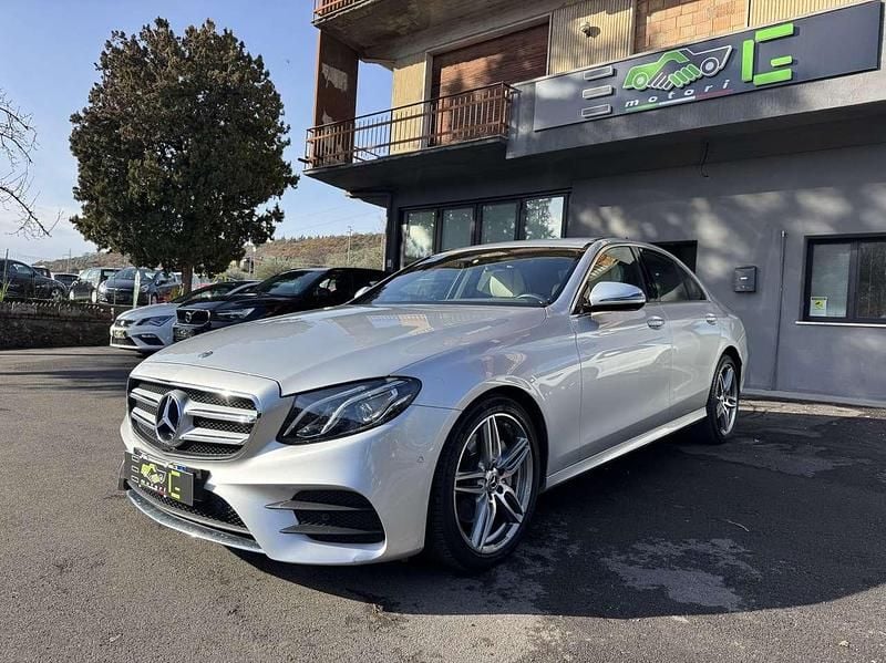 Usata Mercedes E220 Premium Plus 194 CV (142 kW) 2019 Grigio Berlina