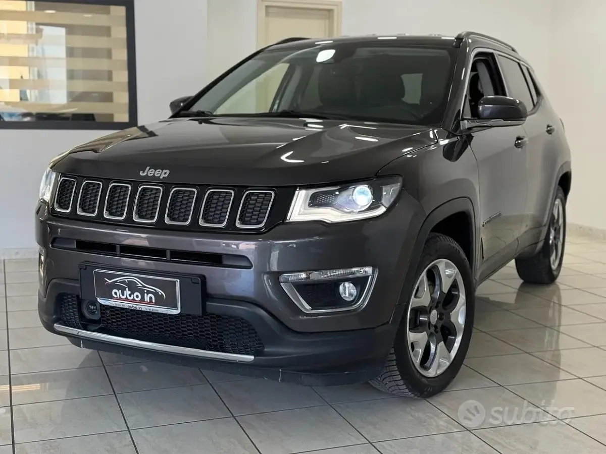 Usata Jeep Compass Limited 120 CV (88 kW) 2018 Grigio SUV