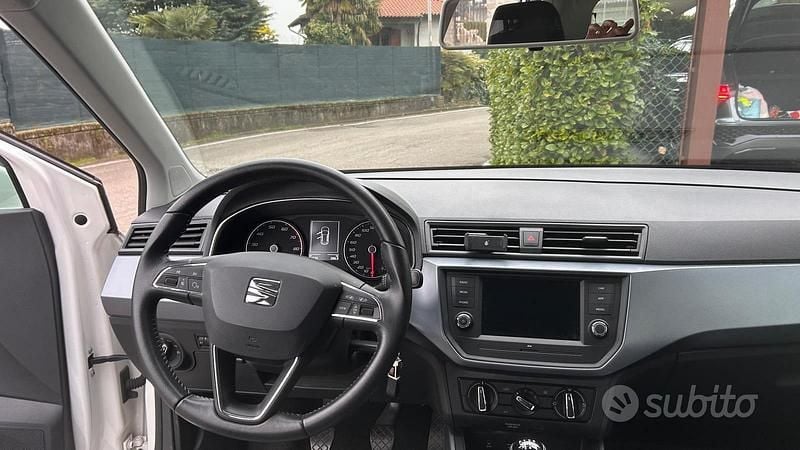 Usata Seat Arona 2018 Bianco SUV