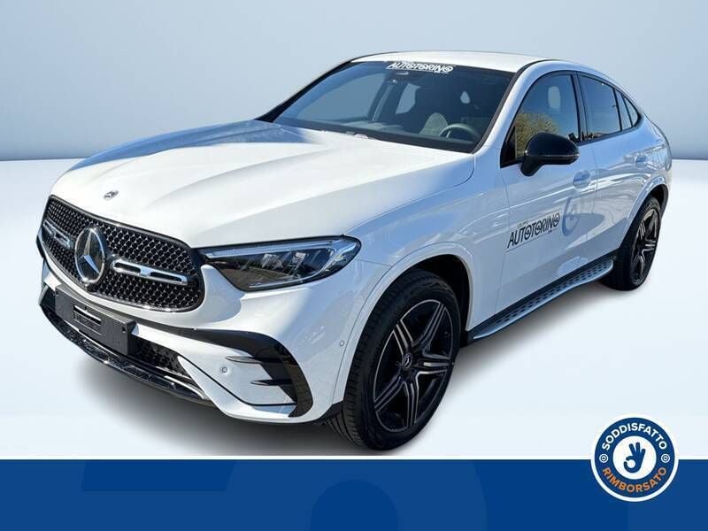 Usata Mercedes GLC300e Advanced 333 CV (244 kW) 2024 Bianco pastello Coupé