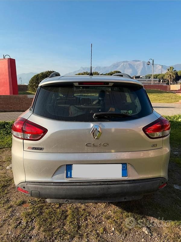 Usata Renault Clio 2015 Grigio Coupé