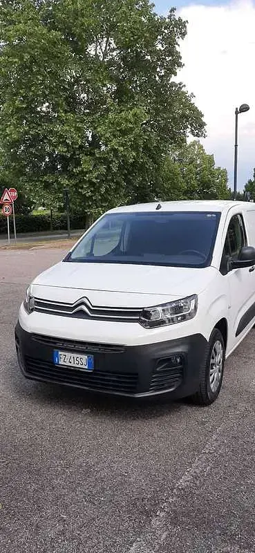 Usata Citroën Berlingo 75 CV (55 kW) 2019 Bianco Monovolume