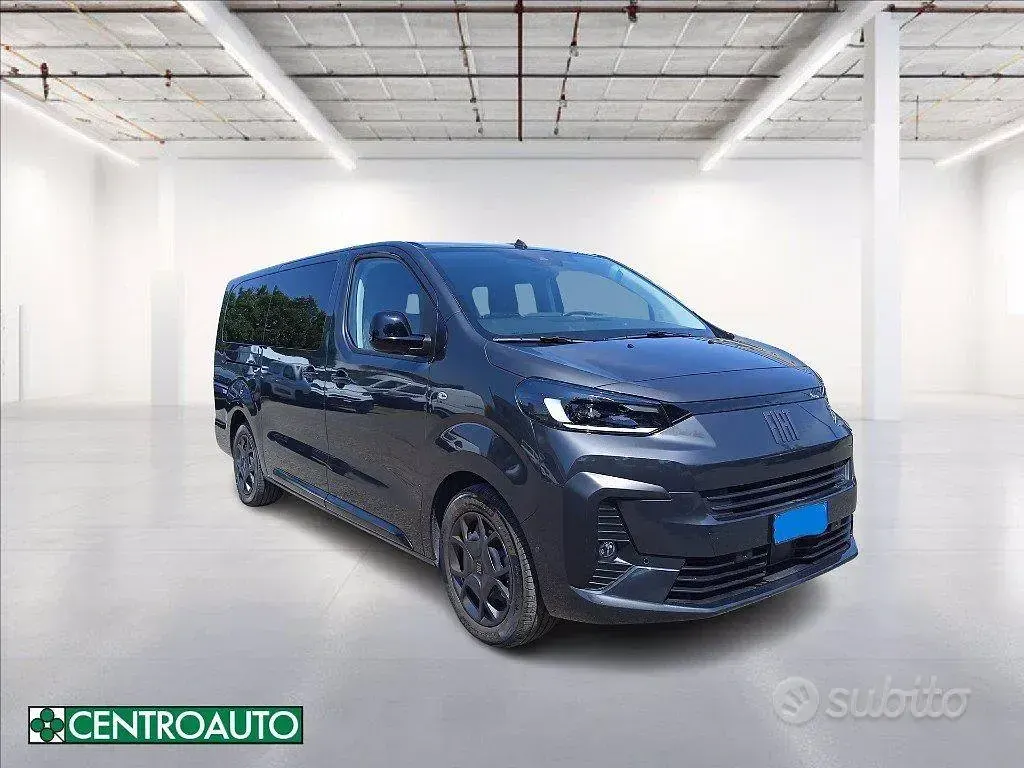 Usata Fiat E-Ulysse 132 kW (180 CV) 2025 Grigio metallizzato Monovolume