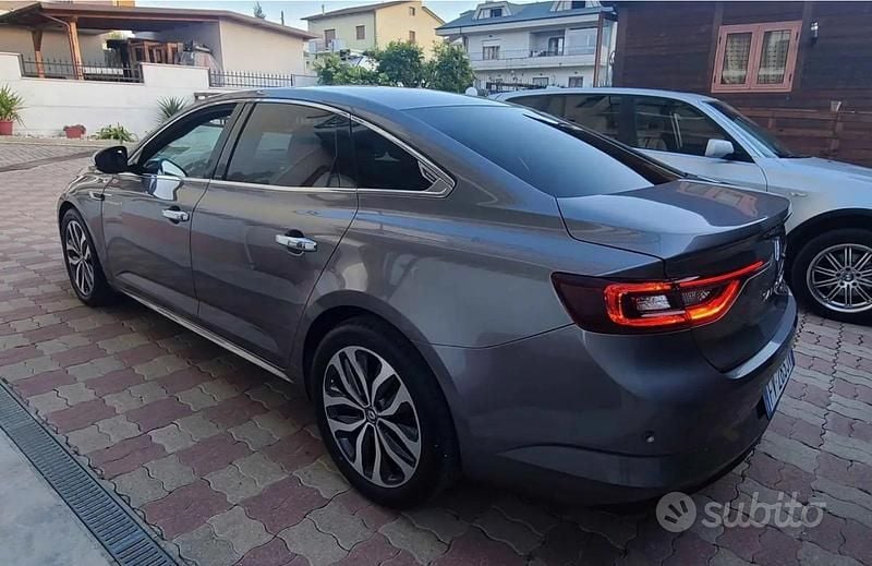 Usata Renault Talisman Intens 160 CV (117 kW) 2019 Grigio Berlina