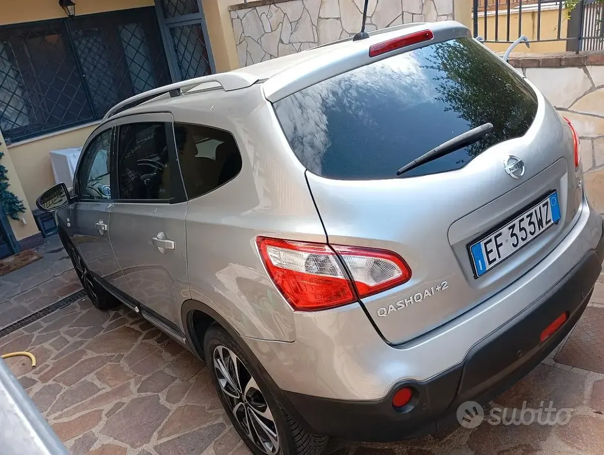 Usata Nissan Qashqai +2 150 CV (110 kW) 2011 Grigio SUV