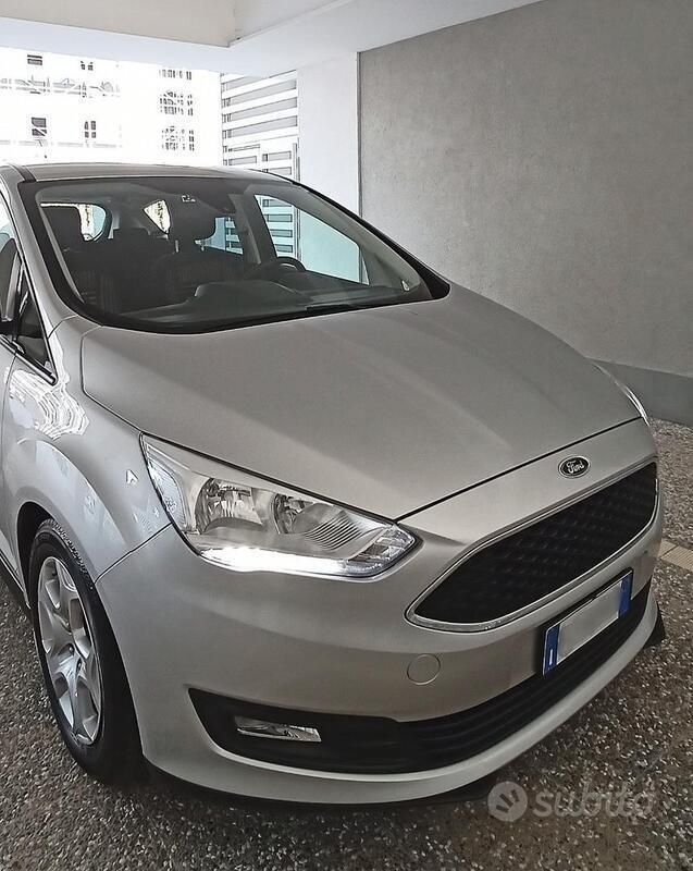 Usata Ford C-MAX S 101 CV (74 kW) 2016 Argento Monovolume