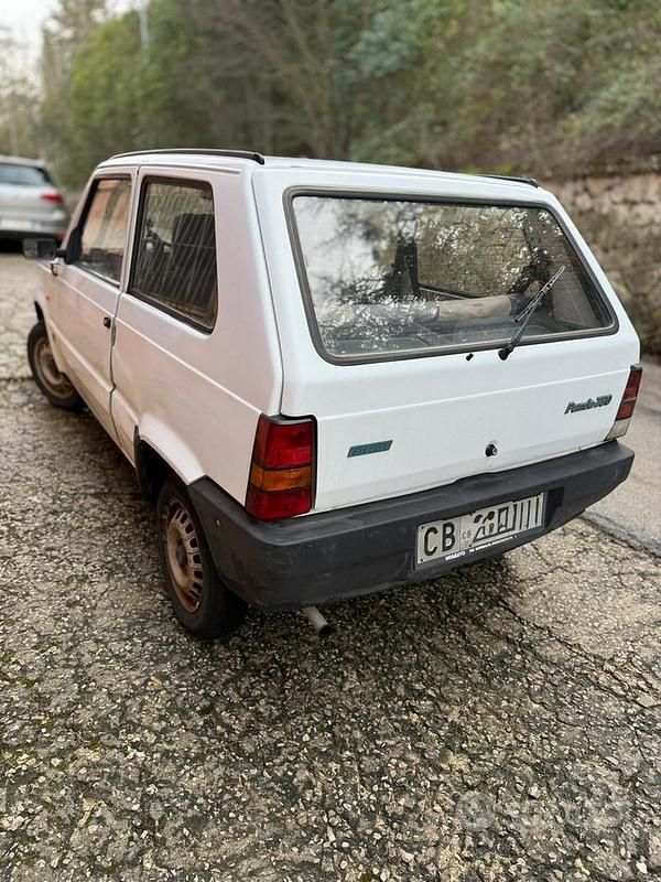 Usata Fiat 750 34 CV (25 kW) 1992 Berlina