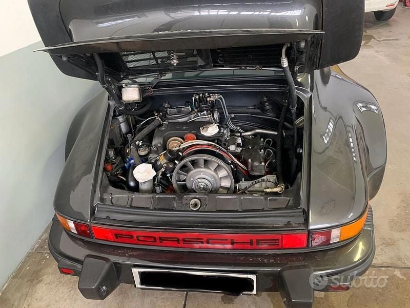 Usata Porsche 911 301 CV (221 kW) 1980 Grigio Coupé
