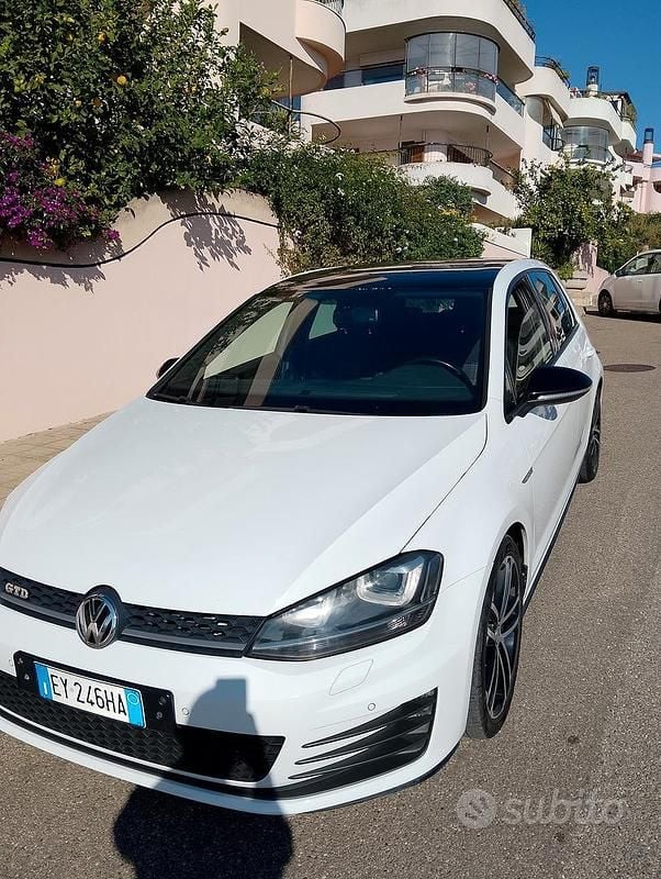 Usata 2014 VW Golf Sound Berlina | 11.500 € (Super prezzo) - Immagine 1/4