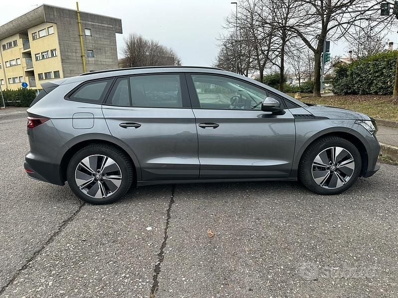 Usata Skoda Enyaq iV Executive 150 kW (204 CV) 2022 Grigio SUV