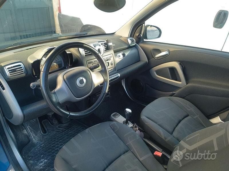 Usata Smart ForTwo Coupé 54 CV (39 kW) 2010 Utilitaria