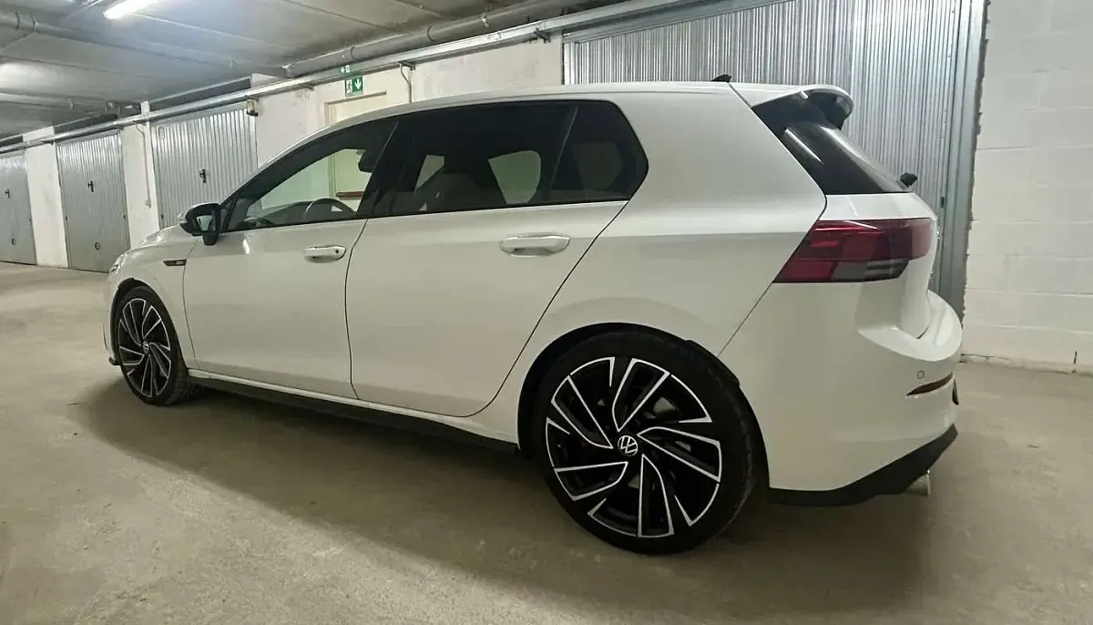 Usata VW Golf VIII GTI 245 CV (180 kW) 2023 Berlina