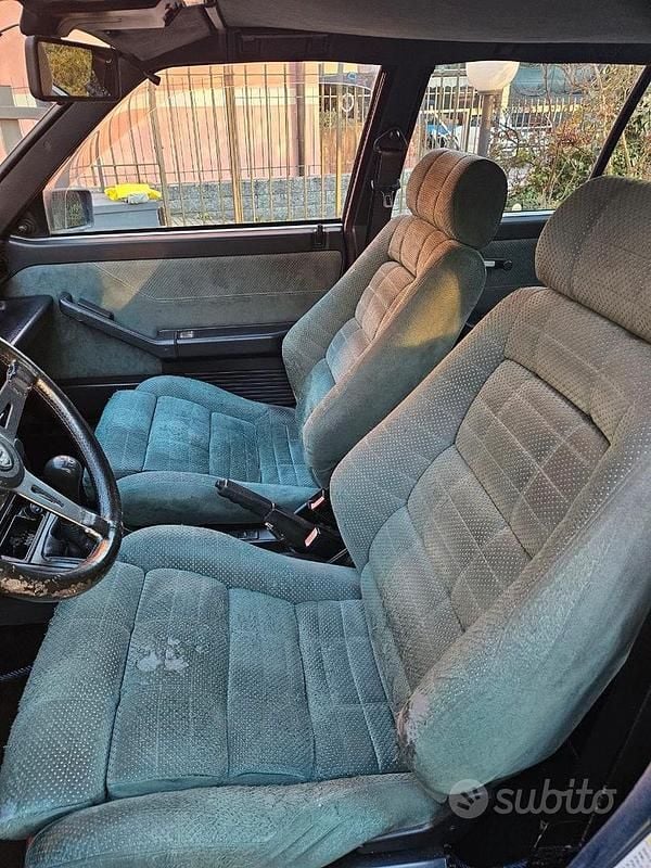 Usata Lancia Delta 130 CV (95 kW) 1990 Utilitaria
