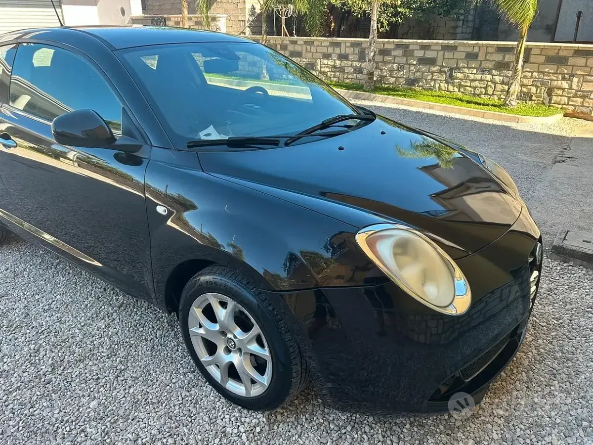 Usata Alfa Romeo MiTo 120 CV (88 kW) 2009 Nero Utilitaria