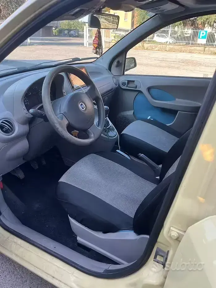 Usata Fiat Panda 60 CV (44 kW) 2003 Giallo Utilitaria