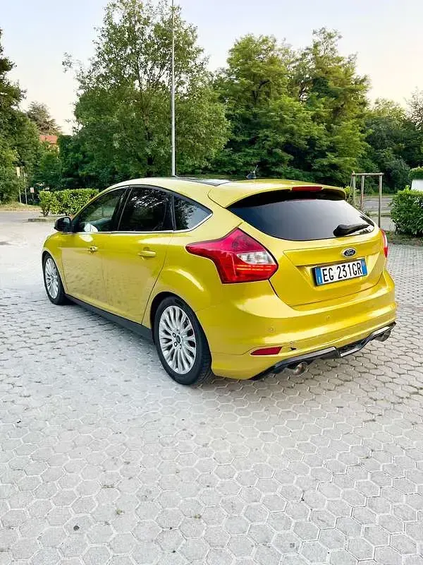 Usata Ford Focus Titanium 150 CV (110 kW) 2011 Station wagon