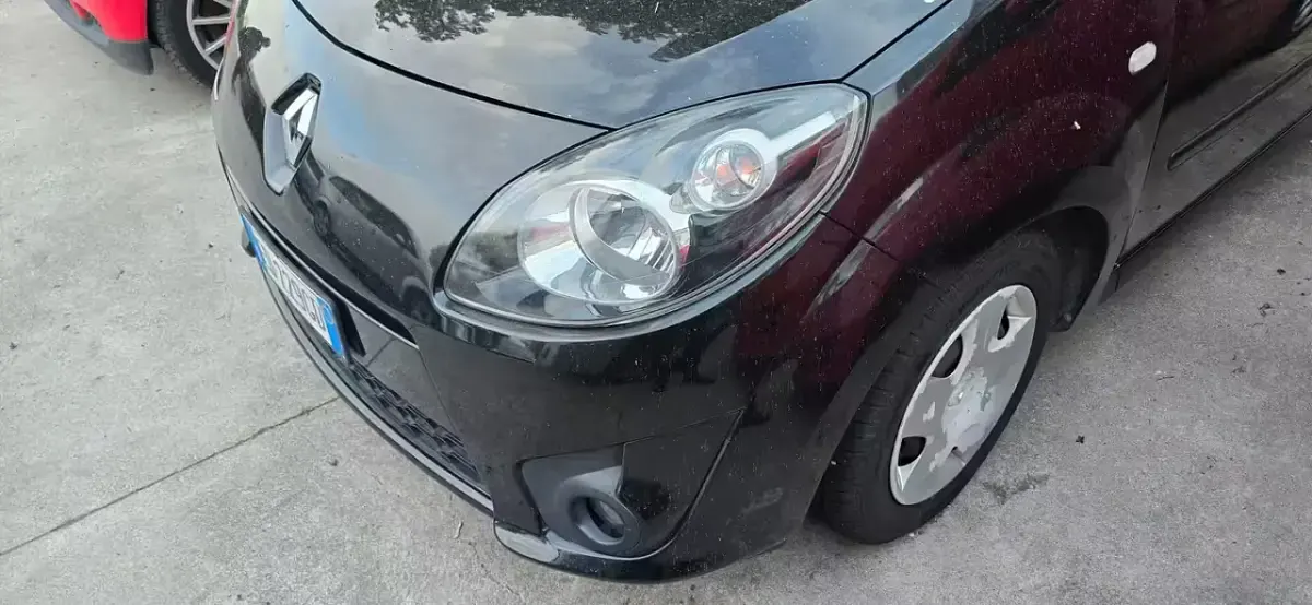 Usata Renault Twingo Dynamique 75 CV (55 kW) 2011 Nero Utilitaria