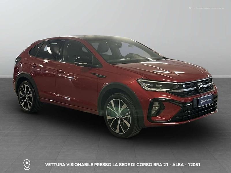 Usata VW Taigo R-line 110 CV (80 kW) 2023 Kings red metallizzato nero SUV