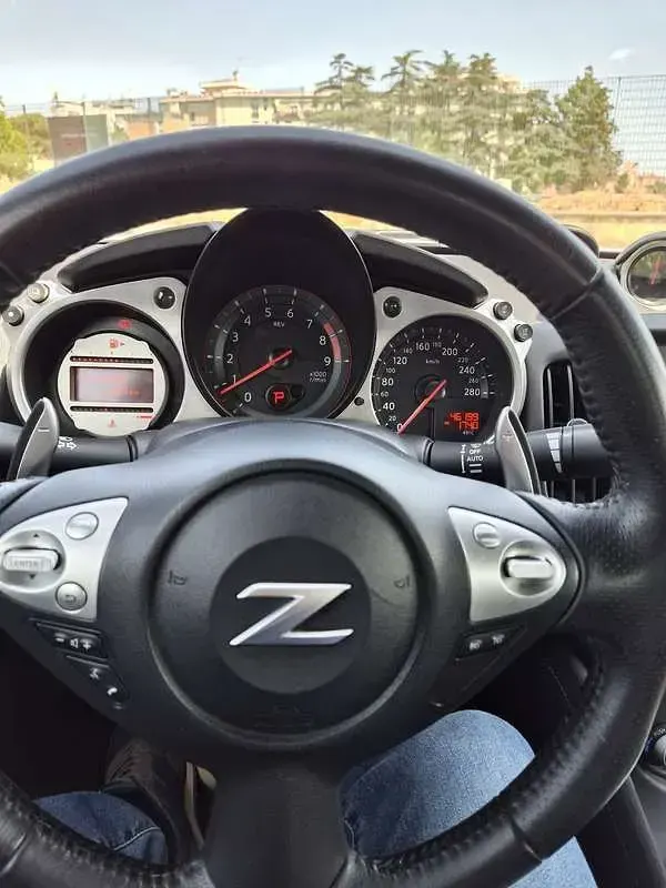 Usata Nissan 370Z 328 CV (241 kW) 2012 Cabrio