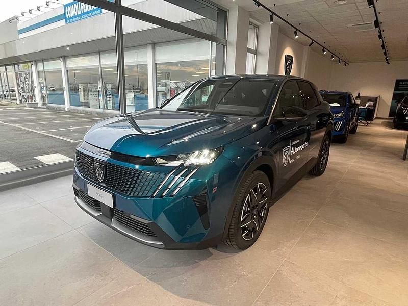 Usata Peugeot 3008 Allure 136 CV (100 kW) 2024 Blu obsession SUV