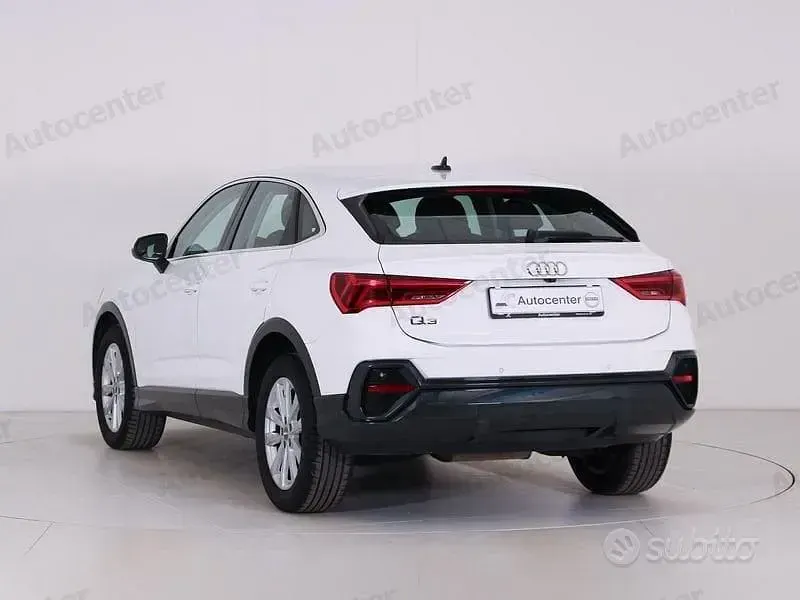 Usata Audi Q3 Sportback Business Plus 150 CV (110 kW) 2019 Bianco SUV