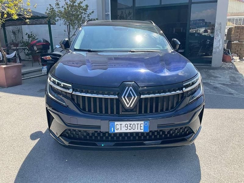 Usata Renault Espace Iconic 131 CV (96 kW) 2024 Blu/azzurro SUV