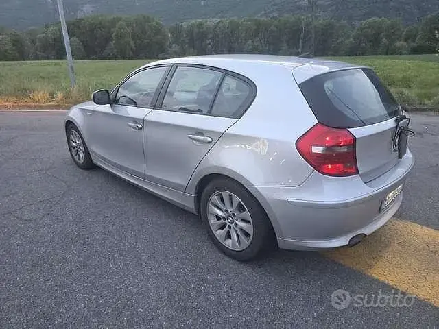 Usata BMW 118 143 CV (105 kW) 2010 Other Utilitaria