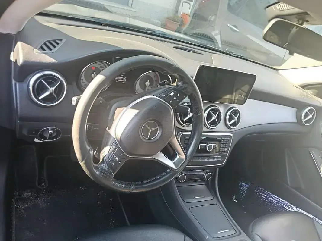 Usata Mercedes CLA200 136 CV (100 kW) 2014 Coupé