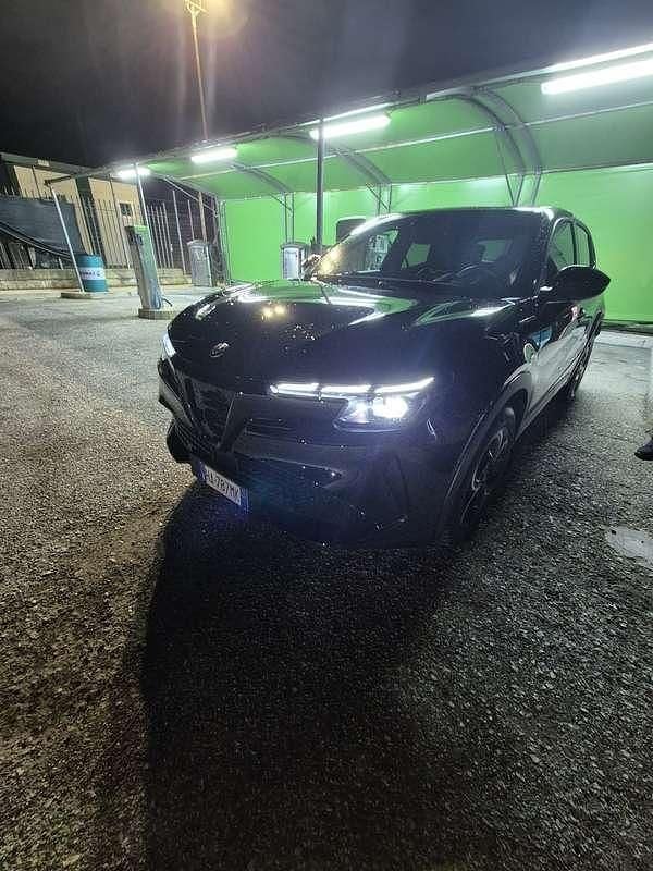 Usata 2025 Alfa Romeo Junior Edizione Speciale SUV | 24.000 € (Super prezzo) - Immagine 1/4
