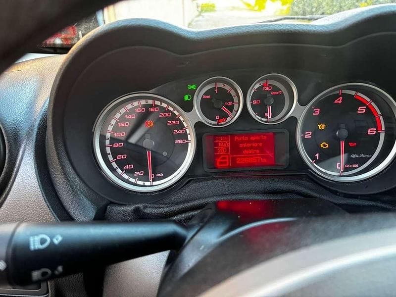 Usata Alfa Romeo MiTo Progression 95 CV (69 kW) 2012 Bianco Utilitaria